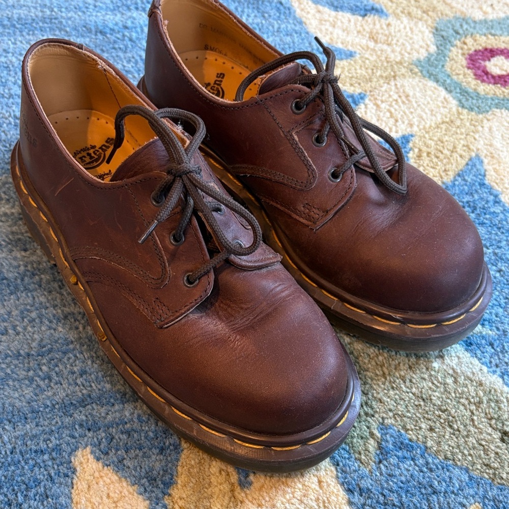 Dr. Martens Men's Dark Brown Oxfords Size 3‎